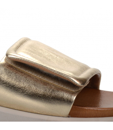 Zlaté sportovní kožené pantofle 109166