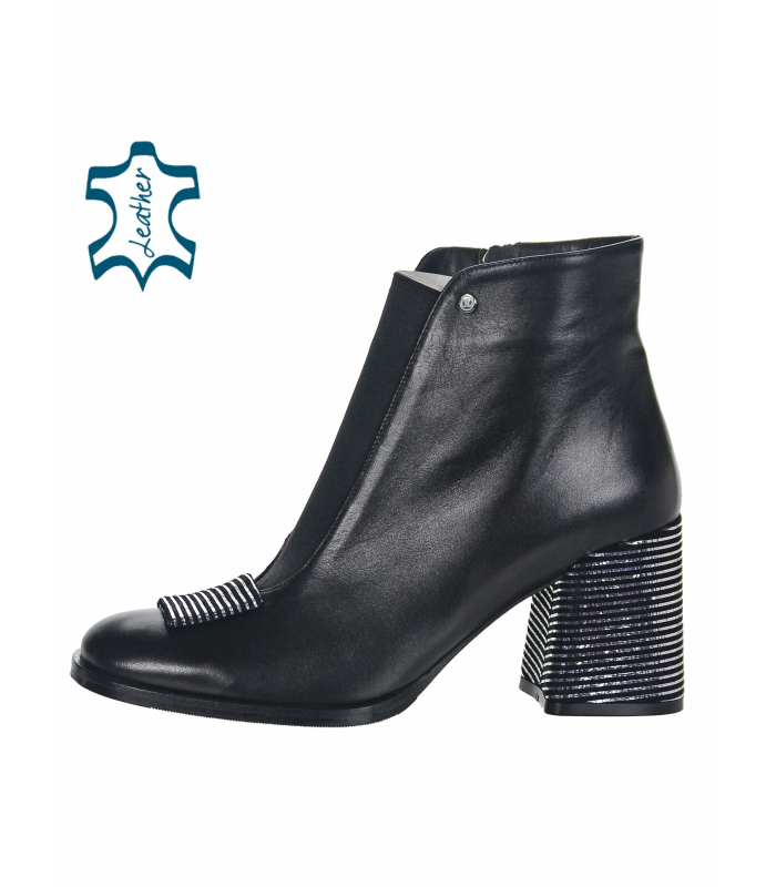 Černé kotníkové kozačky s ozdobným podpatkem 003-156-1719 black