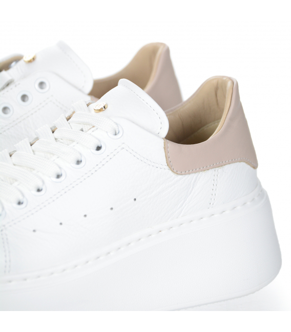 Bílé tenisky s béžovou patou n408s2