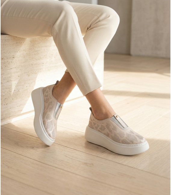 Béžové tenisky se vzorem 424.614-87-39