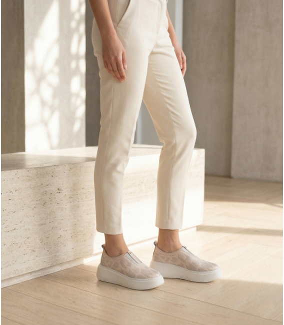 Béžové tenisky se vzorem 424.614-87-39