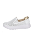 Bílé perforované slip on mokasíny DTE054