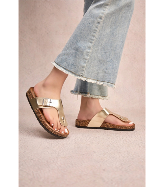 Dámské sportovně zlaté pantofle