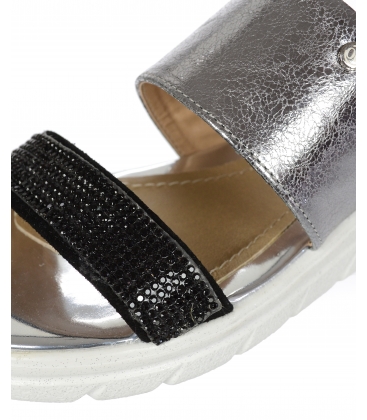 Stříbrno černé kožené pantofle s černými kamínky DSL 2146