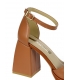 Hnědé jednoduché kožené sandály na širokém podpatku DSA2302