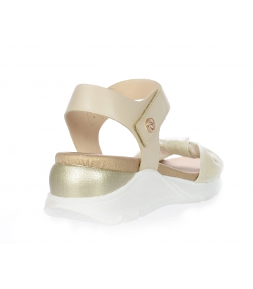 Béžovo-zlaté sandály na sportovní podešvi 2388