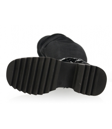 Černé vysoké lesklé elastické kozačky s ozdobou DCI2346