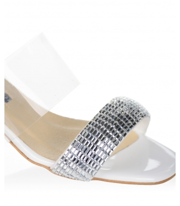 Bílo-stříbrné stylové pantofle s průsvitným lemem DSL2390
