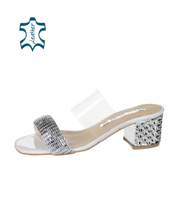 Bílo-stříbrné lakované pantofle s průsvitným lemem DSL2389